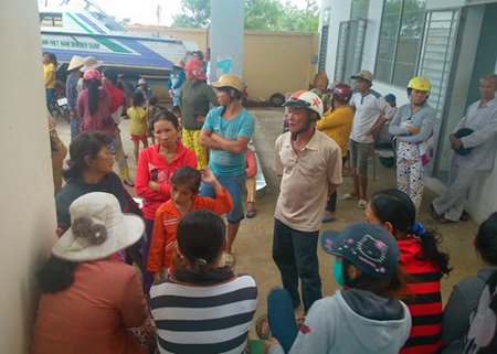 Chìm tàu trên vùng biển Kê Gà, 16 người mất tích