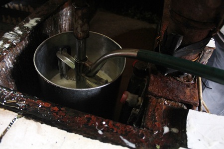 Máy khuấy kem bẩn thỉu, hoen gỉ