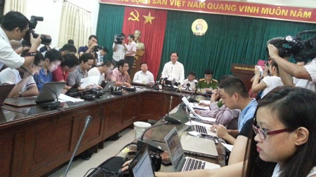 Thông báo “số phận” hơn 190 trường hợp cơ nhỡ tại chùa Bồ Đề - 4 Buổi họp giao ban báo chí Thành ủy chiều 19/8 nóng vụ việc tại chùa Bồ Đề.