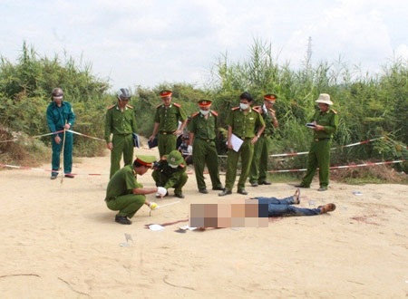 Lực lượng chức năng xác định danh tính người xấu số