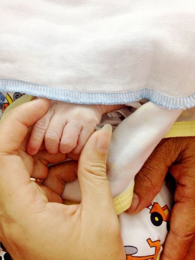 Con trai trung úy Nguyễn Văn Hưng chào đời trong niềm hạnh phúc của cả gia đình.