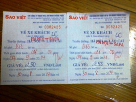 Hãng xe Sao Việt vẫn tiếp tục bán vé tuyến Hà Nội - Lào Cai? - 3 Vé mua tại Hà Nội ngày 4/9 nhưng ghi ngày bán vé là 30/8.