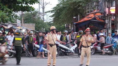 "Vỡ trại" cai nghiện, khoảng 300 học viên tràn về thành phố Hải Phòng - 2 Vỡ trại cai nghiện, khoảng 300 học viên tràn về thành phố Hải Phòng