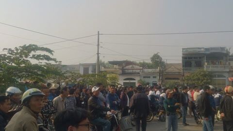 Hải Phòng: Cháy lớn thiêu rụi gần 1000m2 xưởng sản xuất nến - 4 Thu Hằng