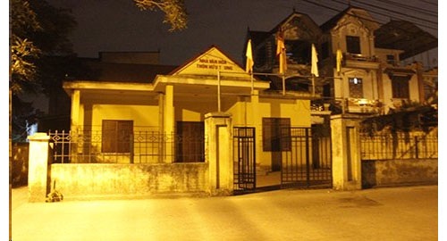 Hà Nội: Bé 4 tuổi bị người lạ bế đi mất giữa ban ngày - 1 Địa điểm cháu bé 4 tuổi bị bế đi nghi bị bắt cóc