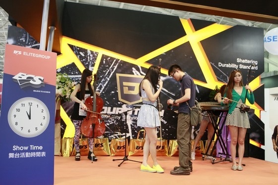 Hình ảnh ấn tượng trong ngày đầu triển lãm Computex 2013