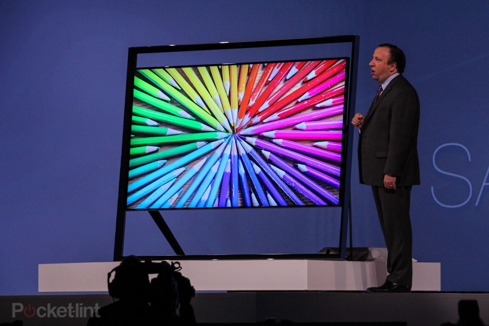 TV 4K giảm giá sốc nhưng vẫn đắt đắng