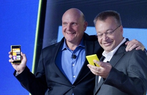 Nokia: Ngôi vương một thời chỉ còn vang bóng - 6 iPhone của Apple trở thành sát thủ với điện thoại của Nokia.