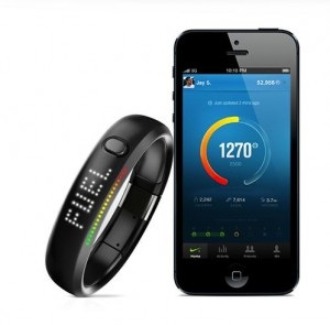 Apple đang thử nghiệm màn hình OLED dẻo cho đồng hồ iWatch - 2 Apple đang thử nghiệm màn hình OLED dẻo cho đồng hồ iWatch