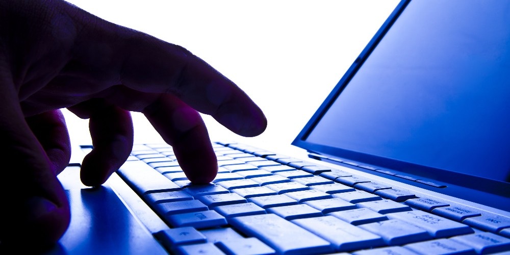 Hơn 2 triệu mật khẩu Facebook, Yahoo, Google bị rò rỉ trên mạng - 1 Hơn 2 triệu mật khẩu Facebook, Yahoo, Google bị rò rỉ trên mạng