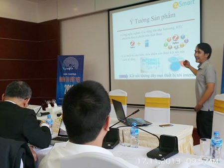 Đang chấm Chung khảo sản phẩm CNTT tham gia Nhân tài Đất Việt 2013