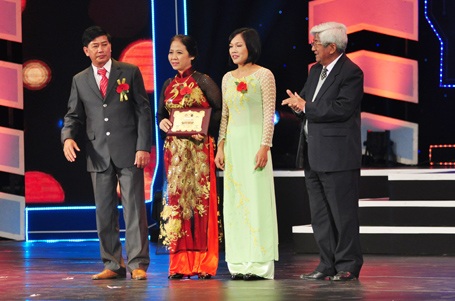 ẢNH trực tuyến đêm trao giải NHÂN TÀI ĐẤT VIỆT 2013