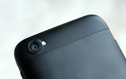 Đánh giá FPT VI - Smartphone thiết kế đẹp, giải trí tốt - 6 Đánh giá FPT VI - Smartphone thiết kế đẹp, giải trí tốt