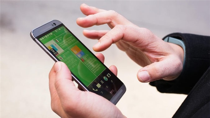 Tìm hiểu tính năng Motion Launch trên HTC One M8 - 1 Khi mới ra mắt,