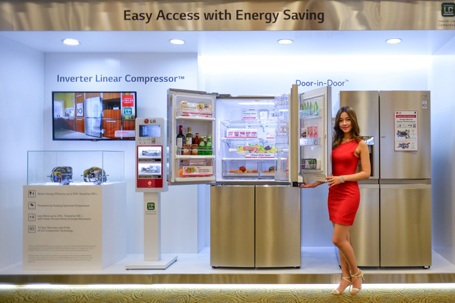 LG trưng bày TV “khủng” tại triển lãm quốc tế Innofest 2014 - 2 Mẫu tủ lạnh Door-in-Door trang bị công nghệ máy nén tuyến tính biến tần.