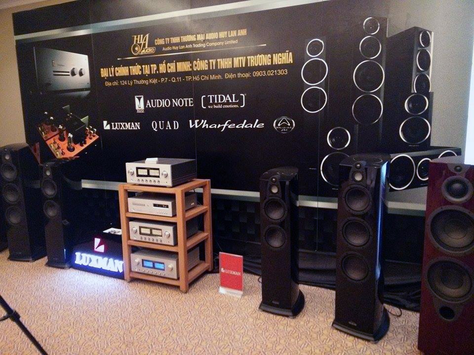 Thiết bị Hi-fi khuấy động triển lãm Việt Nam AV Show 2014 - 6 Bảo Khánh- Quốc Phan