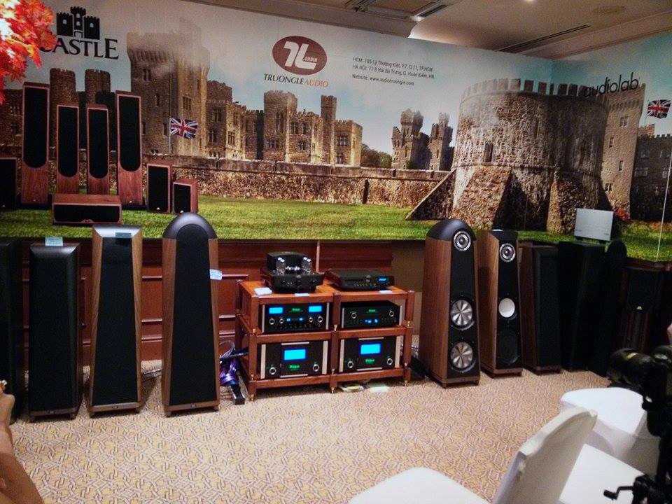 Thiết bị Hi-fi khuấy động triển lãm Việt Nam AV Show 2014 - 9 Bảo Khánh- Quốc Phan