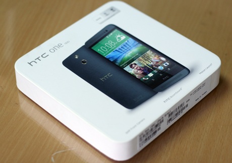 Toàn bộ máy và phụ kiện đi kèm