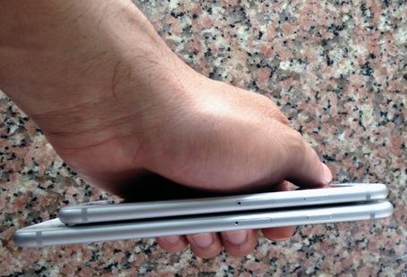 PV Dân trí với cặp đôi iPhone 6 và 6 Plus đầu tiên tại Việt Nam