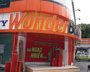 Chủ nợ "sốt xình xịch" vì WonderBuy đòi phá sản - 1 Chủ nợ "sốt xình xịch" vì WonderBuy đòi phá sản - 1