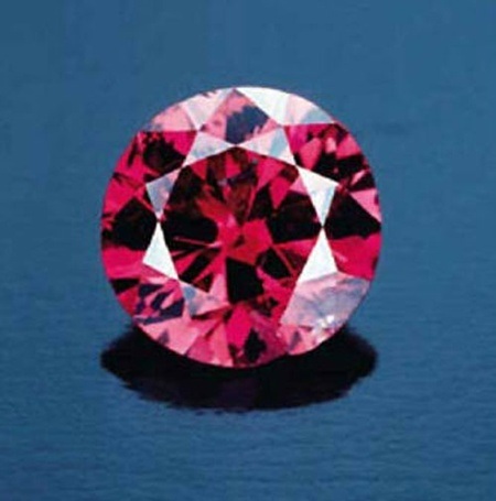 Chiêm ngưỡng những viên kim cương đắt nhất thế giới - 19