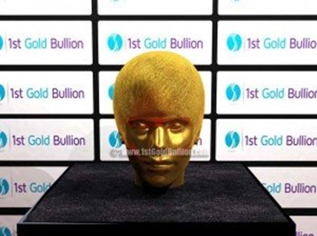 1 triệu USD cho... cái đầu vàng ròng của Justin Bieber - 1 1 triệu USD cho... cái đầu vàng ròng của Justin Bieber - 1