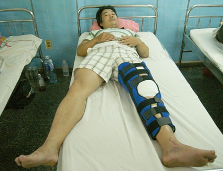 Lâm tặc bắt cóc kiểm lâm, đòi tiền chuộc - 1 Lâm tặc bắt cóc kiểm lâm, đòi tiền chuộc - 1