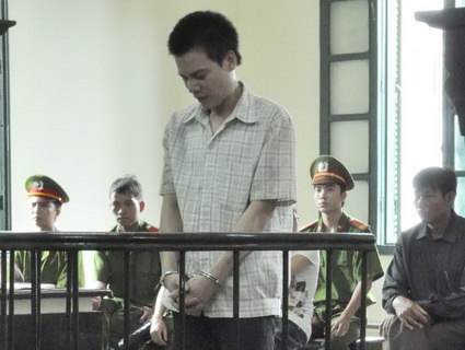 Bóp cổ, dìm chết bạn gái vì không cho quan hệ tình dục  - 1