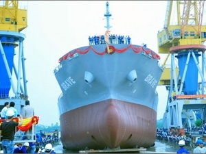 Vinashin hạ thủy tàu Brave 14.600 tấn cho ximăng Nghi Sơn - 1 Vinashin hạ thủy tàu Brave 14.600 tấn cho ximăng Nghi Sơn - 1