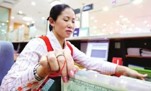 Mua bán, sáp nhập - cuộc đào thải ngân hàng  - 1