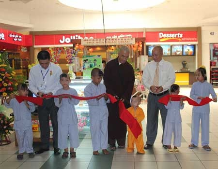 Ngoạn mục câu chuyện đầu ra cho sản phẩm Làng Tre - 3 Ngoạn mục câu chuyện đầu ra cho sản phẩm Làng Tre - 3