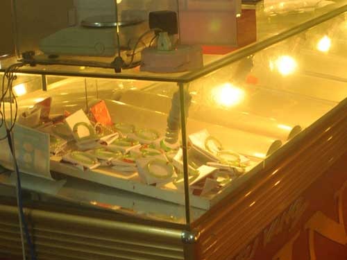 Vụ thôi miên cướp 100 lượng vàng chỉ là màn kịch! - 1 Vụ thôi miên cướp 100 lượng vàng chỉ là màn kịch! - 1