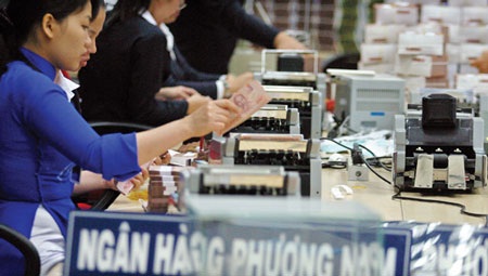 Ngân hàng nhỏ vừa ước lợi nhuận... vừa run! - 1 Ngân hàng nhỏ vừa ước lợi nhuận... vừa run! - 1