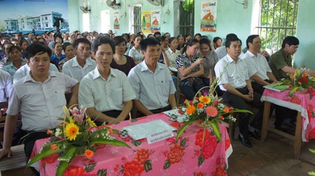 Đào tạo nghề cho nông dân có đất thu hồi phục vụ dự án Ecopark - 1 Đông đảo học viên đăng ký các lớp học đào tạo nâng cao kỹ thuật chuyển đổi nghề