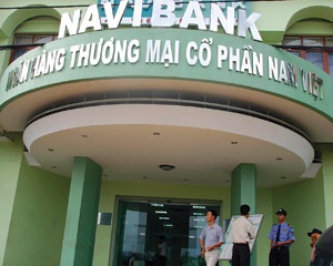 “Soi” các ngân hàng sắp tái cơ cấu - 1 Navibank thuộc diện phải tái cấu trúc từ nay đến cuối năm. Ảnh: Đức Thanh -