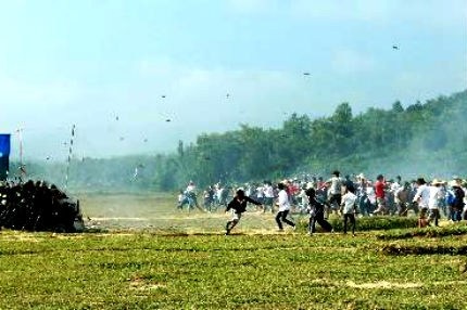 Diễn tập chống khủng bố, bạo loạn ở Điện Biên - 1 Giả lập tình huống bạo loạn