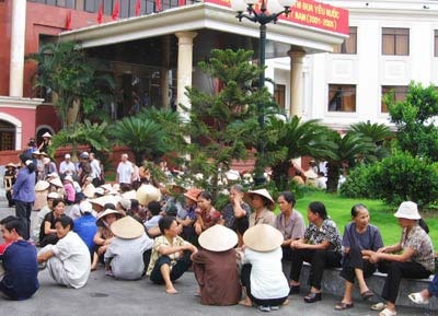 Minh oan cho hơn 300 người khiếu kiện - 1 Khiếu kiện liên quan đất đai vẫn chiếm đa số (Ảnh minh họa)