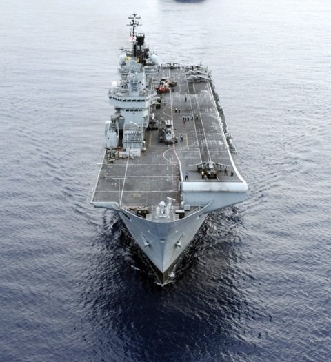 Tàu HMS Illustrious (Anh)
