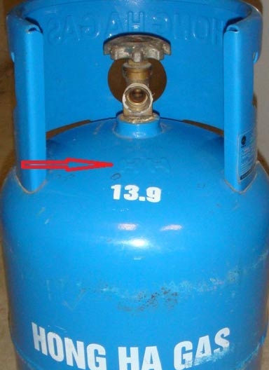 Mục sở thị những “trò bẩn” nghề gas