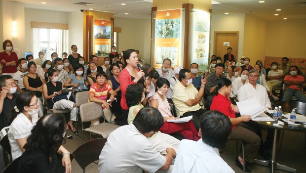 Tranh chấp chung cư: “ông cũng gớm, bà cũng ghê” - 1 Tranh chấp chung cư: “ông cũng gớm, bà cũng ghê”