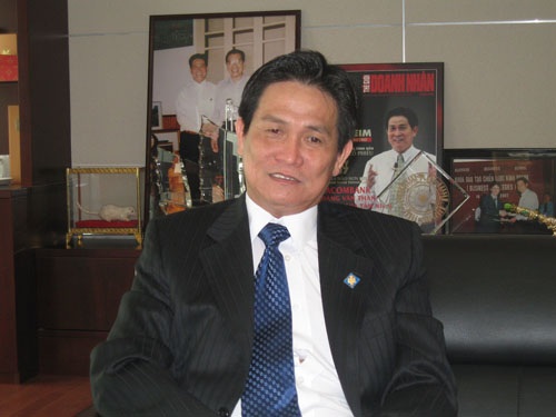 Ông Đặng Văn Thành chưa thể từ nhiệm thành viên HĐQT Sacombank - 1 Ông Đặng Văn Thành sẽ được toàn thể cổ đông Sacombank quyết định từ nhiệm thành viên HĐQT