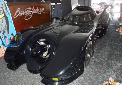 Khi tỷ phú tiêu khiển