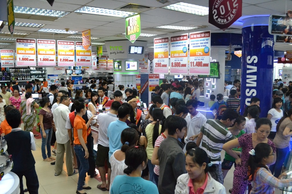  Hàng ngàn sản phẩm công nghệ mới giá ưu đãi lớn tại Nguyễn Kim