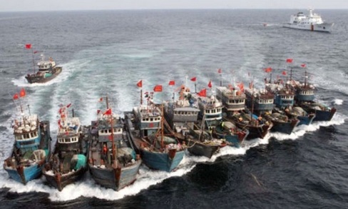 Biển Đông dậy sóng.