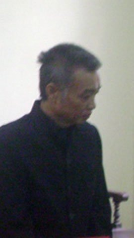 Già bạc đầu, 2 lần phóng hỏa giết người tình vì ghen - 1 Bị cáo tại tòa