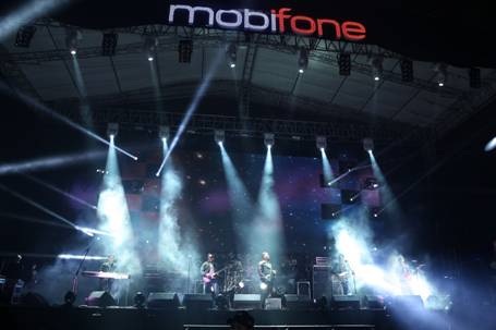 Đêm diễn RockStorm 2012 Hà Nội: Anh tài hội tụ