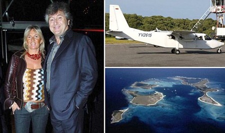 Vợ chồng ông chủ hãng thời trang Italia và chiếc máy bay cùng loại với chiếc đã