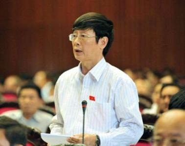 "Vụ trưởng quy kết dân quen hít khí trời là xem thường dân" - 1 Ông Đỗ Mạnh Hùng - Phó Chủ nhiệm Ủy ban các vấn đề xã hội của Quốc hội