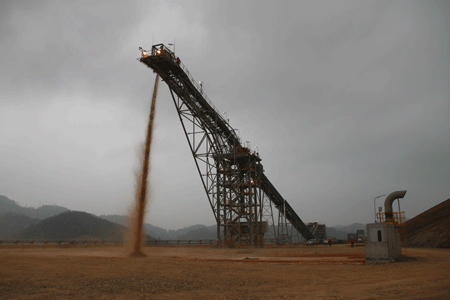 Vận hành thử trạm nghiền trên công trường mỏ Núi Pháo