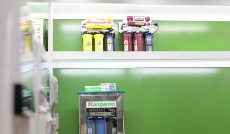 Kangaroo “cháy kho hàng” máy lọc nước RO thế hệ mới - 1 Đa số các đại lý của Kangaroo chỉ còn vài mẫu máy để trưng bày